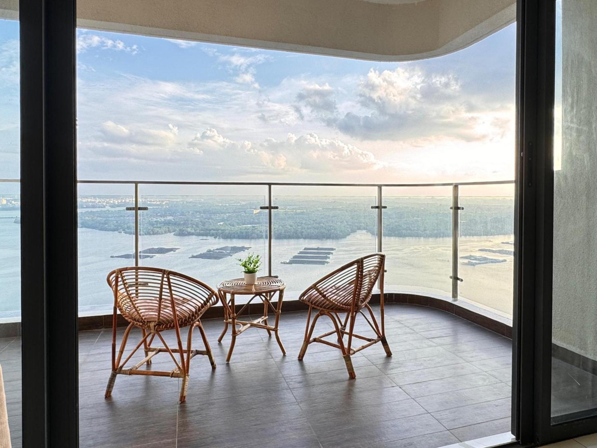 Apartment Country Garden Danga Bay By Minshuku Johor Bahru