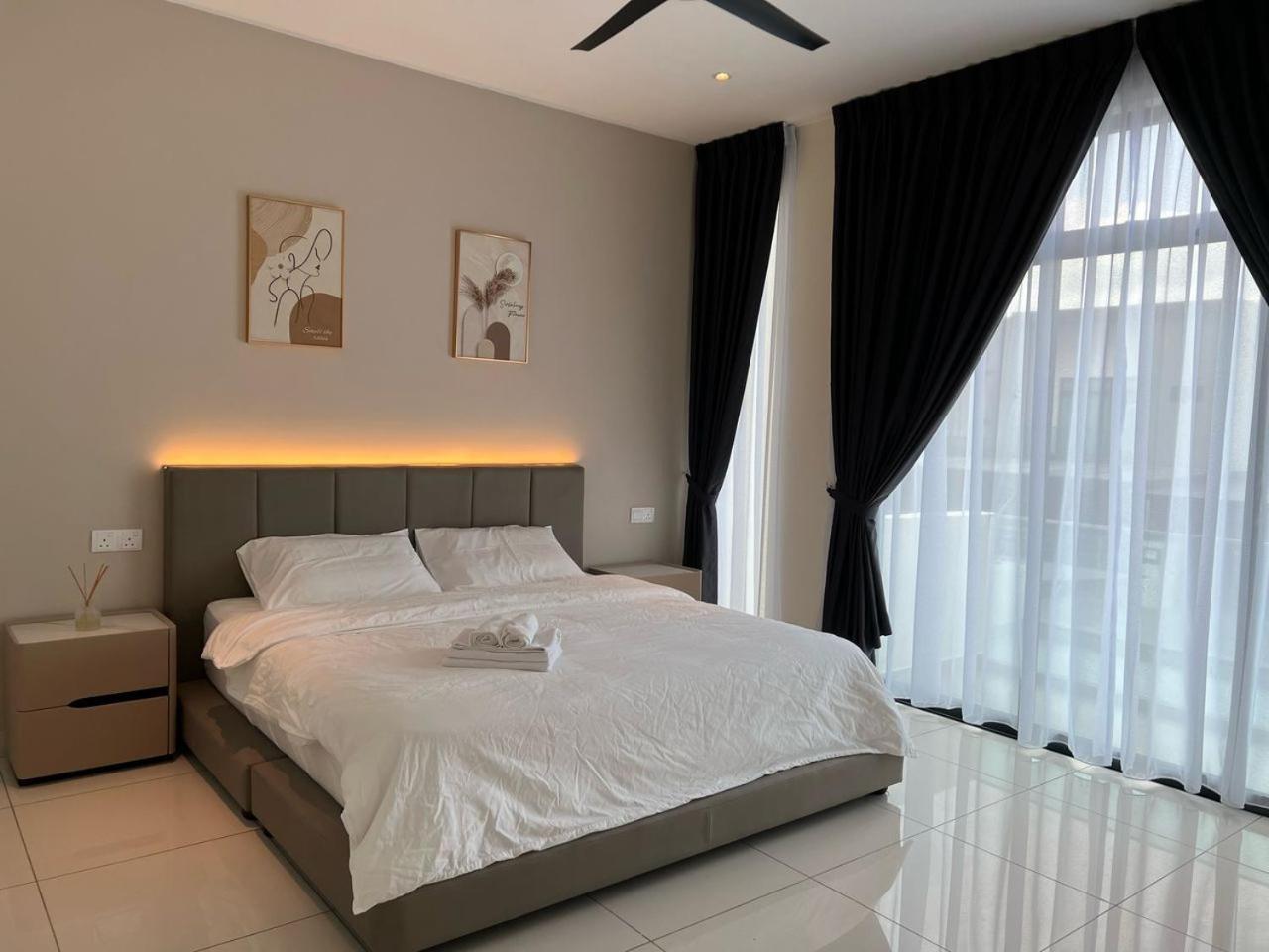 Apartment Country Garden Danga Bay By Minshuku *